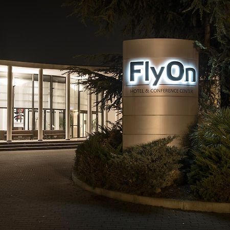 Flyon Hotel & Conference Center Bologna Buitenkant foto Flyon Hotel & Conference Center